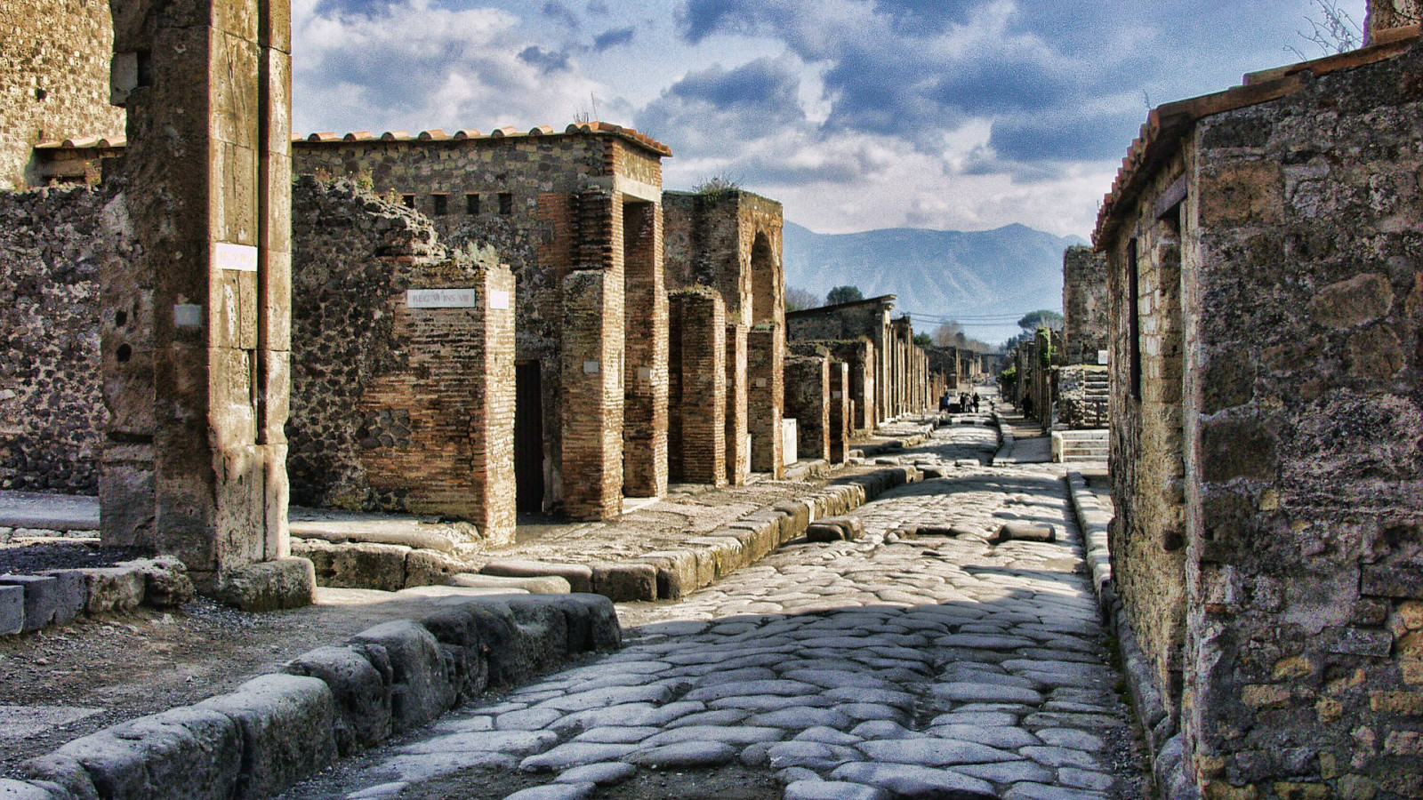 POMPEI EXCURSIONS